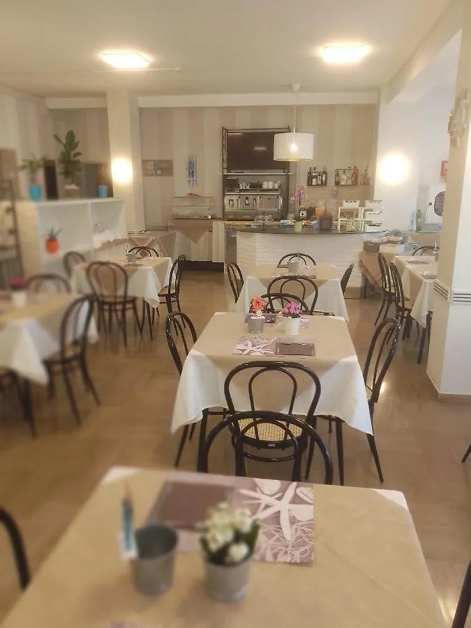 Hotel Meuble Cordiale Misano Adriatico 2*,  Italien