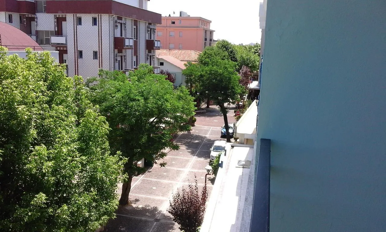 Hotel Meuble Cordiale Misano Adriatico 2*,